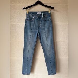 LOFT Petite Skinny Jeans 26P Light Wash Seam Front NWT